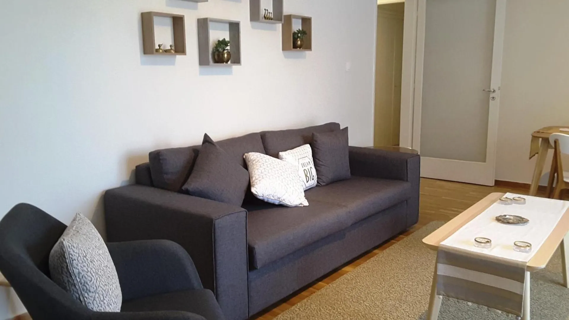 Zennova #5 Antigonidon Square Apartment Thessaloniki Greece