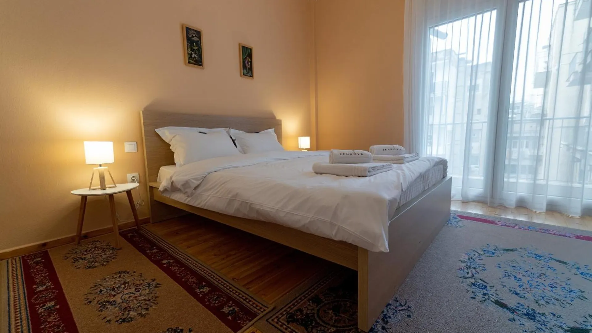 Zennova #5 Antigonidon Square Apartment Thessaloniki